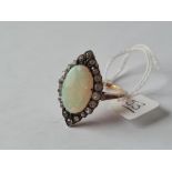 A CEYLON OPAL / WHITE STONE RING IN HIGH CARAT - size S.5 - 6.1gms