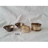 A D shaped napkin ring and another and a pair of salts B'ham 1893 58 gms
