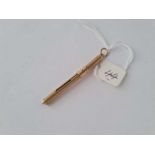 Extendable 9ct toothpick 3.8g inc