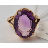 A amethyst ring 9ct size K- 6.3gms