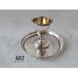 An egg cup on stand - 4" diameter - London 1905 - 80 g.