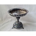 A continental (800 standard) Tazza spirally fluted, 6” dia, w.237g