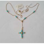 A Turquoise cross 9ct pendant necklace 3.9g inc