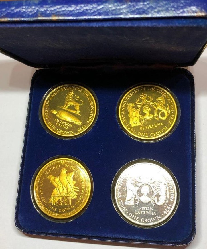 Boxed set of four silver proof crowns 1978 - Image 2 of 2
