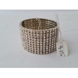 A 10 row wide diamante expanding bangle