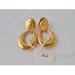 A pair of 9ct hoop dropped earrings 9ct - 6.6 gms