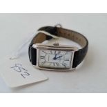 A ladies silver wrist watch by Evantino w/o