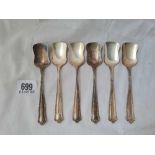 A heavy set of 6 decorative ice-cream spoons stamped silver, w.164g