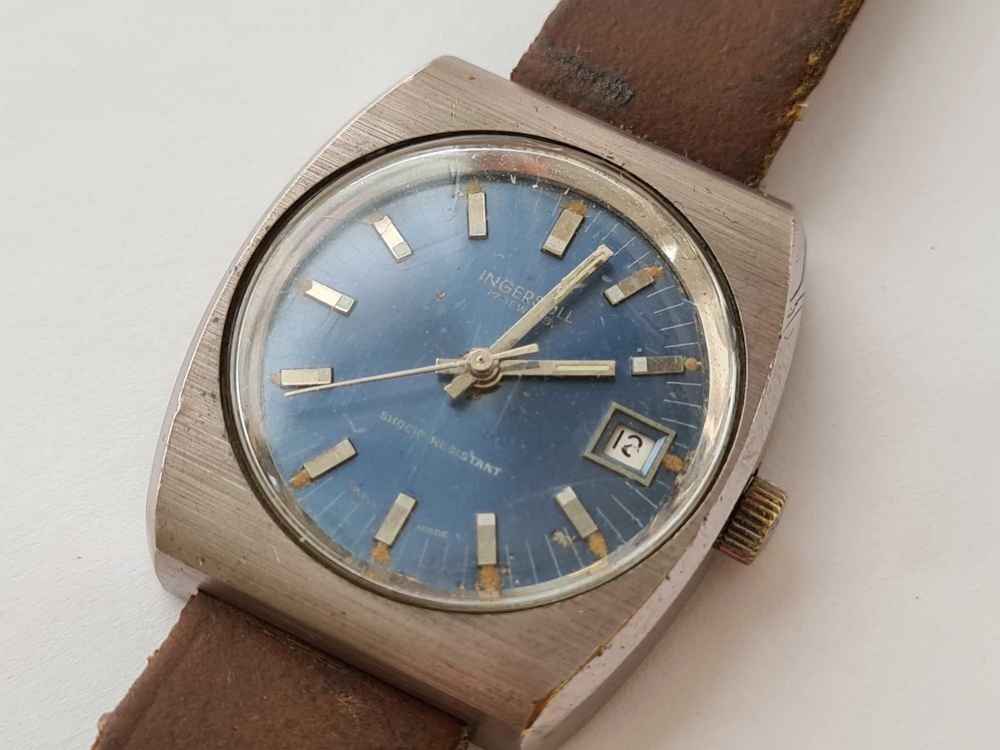 A gents wrist watch by Ingersoll with blue face and seconds sweep plus date aperture - Image 2 of 3