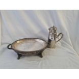 An oval hot water dish and a jug with small lip