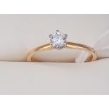 A nice solitaire diamond ring 18ct gold size N - 2.3 gms