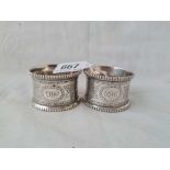 A good pair of Viictorian napkin rings with beaded edges, London 1796 by WE, w.66g