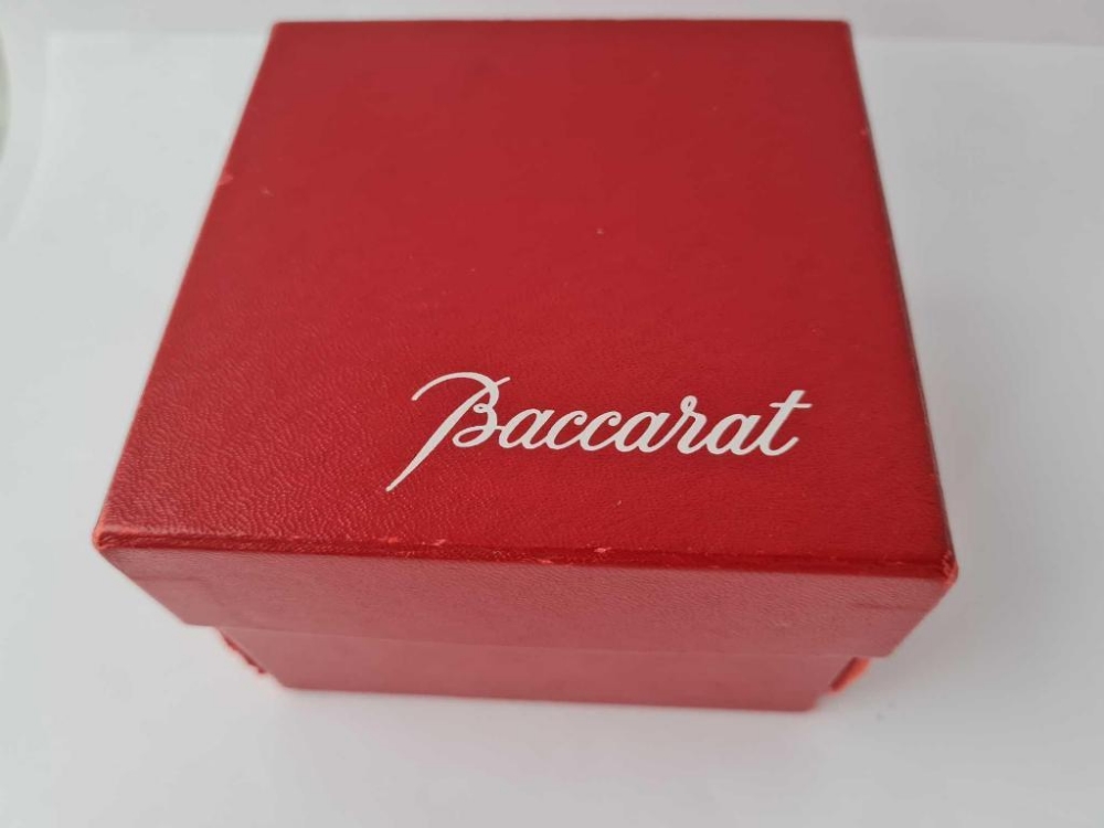 BACCARAT designer 18ct gold and glass COQUILLAGE bangle in original fitted box and certificate - Image 3 of 3