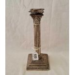 A George II style candle stick on stepped sqaure base & fluted stem, Sheffield 1901, 9"high