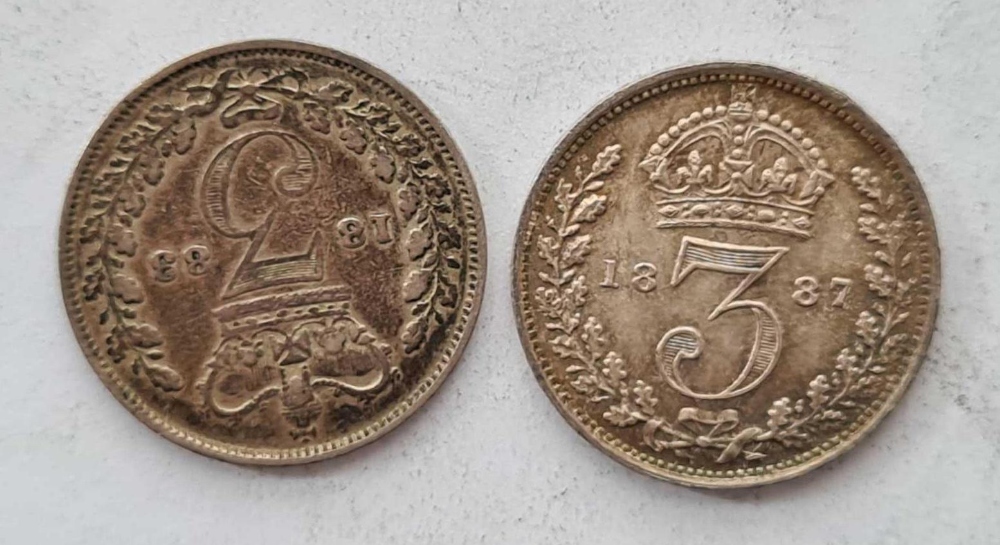 Two better grade silver 3D 1883/87 - Image 2 of 2