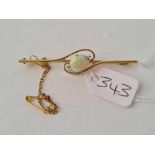 A opal set brooch 9ct - 4 gms