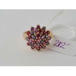 A pink tourmaline and tanzanite multi cluster ring 9ct size P - 3.5 gms