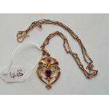 A PRETTY PENDANT AND NECKCHAIN 18INCHES 9CT - 5.6 GMS