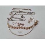 A bag of silver jewellery items - 36 gms