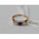 A vintage diamond & garnet 9ct ring size Q ½