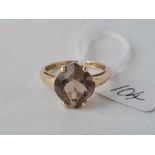 9ct stone set dress ring size Q 3g inc