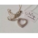 A white gold heart pendant with diamonds on white gold chain all 9ct - 2.4 gms