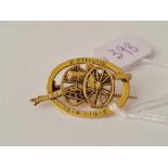 A world war 1 sweet heart brooch depicting a canon " Bethune 1914-15" set in gold