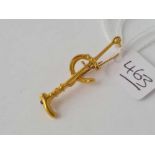 A Victorian horse shoe bar brooch 15ct gold - 1.6 gms