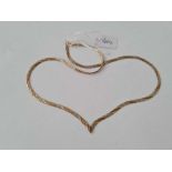 9ct three colour gold wishbone necklace 4.1g