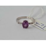 A amethyst and diamond ring 9ct size M1/2 - 2.2 gms