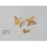 A pair of 9ct butterfly earrings 1.4g