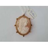 A oval mounted 9ct cameo