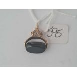 A polished onyx 9ct spinning fob 2.7g inc