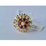 A GOOD OPAL AND RUBY PINEAPPLE CLUSTER RING 18CT GOLD SIZE R - 6 GMS