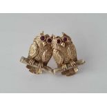 PAIR OF LARGE 9CT OWL EAR CLIPS WITH STONE SET EYES 18g INC