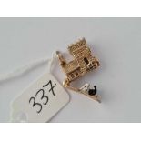 9ct church wedding charm with opening base 3.9g