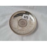 A circular pin dish inset with a 1972 crown - 4" diameter