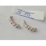 A PAIR OF GOOD WHITE GOLD DIAMOND SET EARRINGS 14CT GOLD