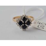 A LARGE SAPPHIRE AND DIAMOND RING 18CT GOLD SIZE R - 5.6 GMS