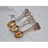 A set of six Chinese silver tea spoons, gilt bowls, inscribed H.M.S Duncan, 62g