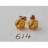 Pair of gold nugget 9ct earrings 4.4g