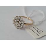 multi stone ring 9ct size O - 2.6 gms