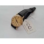 A gents smiths deluxe wrist watch 9ct gold (presented by B.R southern region for dedicated