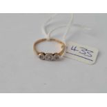 A three stone illusion set diamond ring 18ct gold size M - 1.6 gms