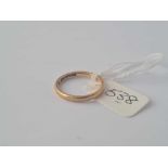 A narrow 9ct wedding band size K 1.8g