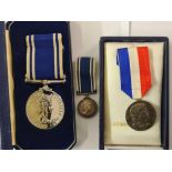 Police Long Service & Good Conduct medal with miniatures & a French medal, 2 boxes