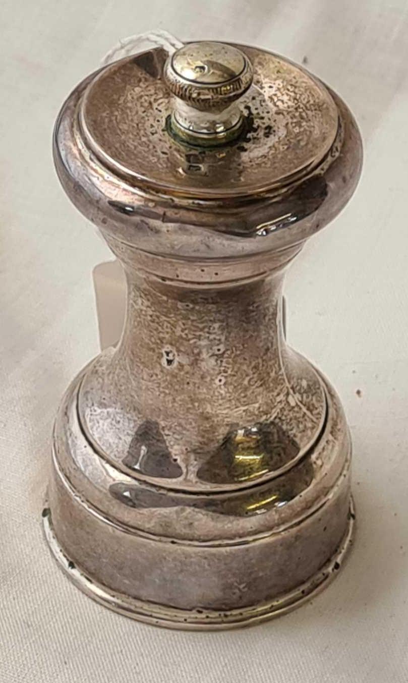 A pepper mill with concave shaped body - 3" high - by JG & S - Image 2 of 2