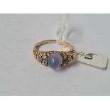 A VICTORIAN CABOCHON SAPPHIRE AND DIAMOND RING 18CT GOLD SIZE P - 4.2 GMS
