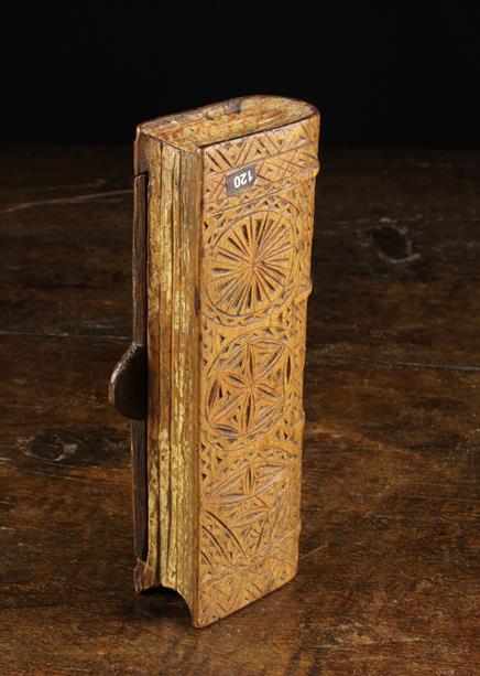 An 18th Century Treen Snuff Box in the form of a Book with sliding lid. - Image 4 of 4
