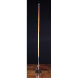 An Edwardian Elkington Silver-plated Trident Toasting Fork on a long wooden tapered pole handle